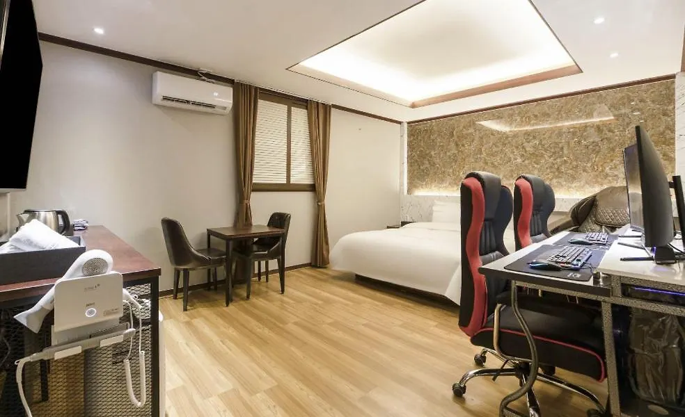 Hotel The Brown Incheon South Korea